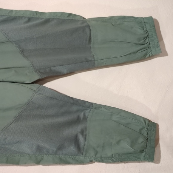Bass Outdoor Men's Olive Green Cargo Jogger Pants XL - Picture 7 of 16